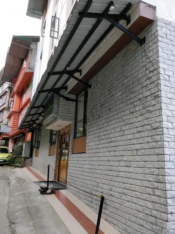 Hotel Ninamma 강토크 외부 사진